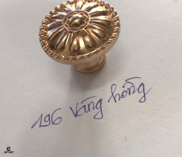 Núm tủ 196
