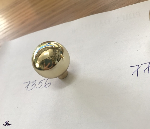 Núm tủ 7356